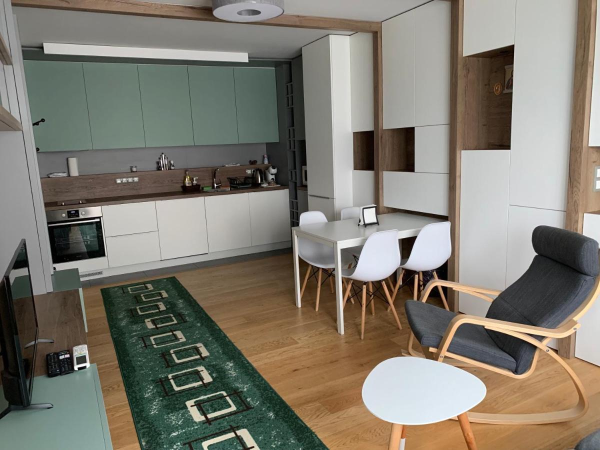 Niko'S Deluxe Apartment โซเฟีย ภายนอก รูปภาพ