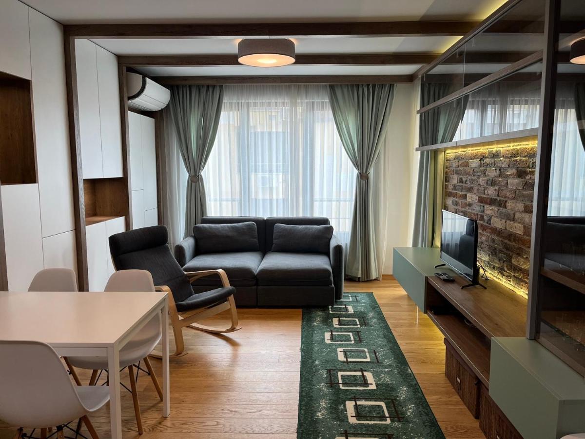 Niko'S Deluxe Apartment โซเฟีย ภายนอก รูปภาพ