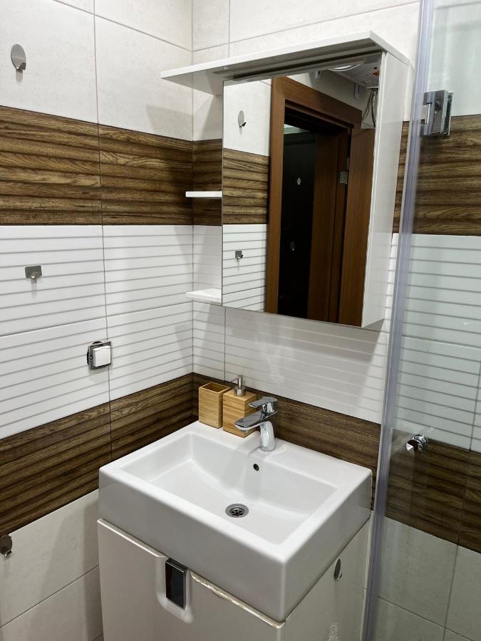 Niko'S Deluxe Apartment โซเฟีย ภายนอก รูปภาพ