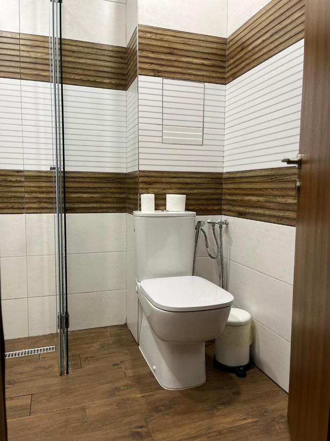 Niko'S Deluxe Apartment โซเฟีย ภายนอก รูปภาพ
